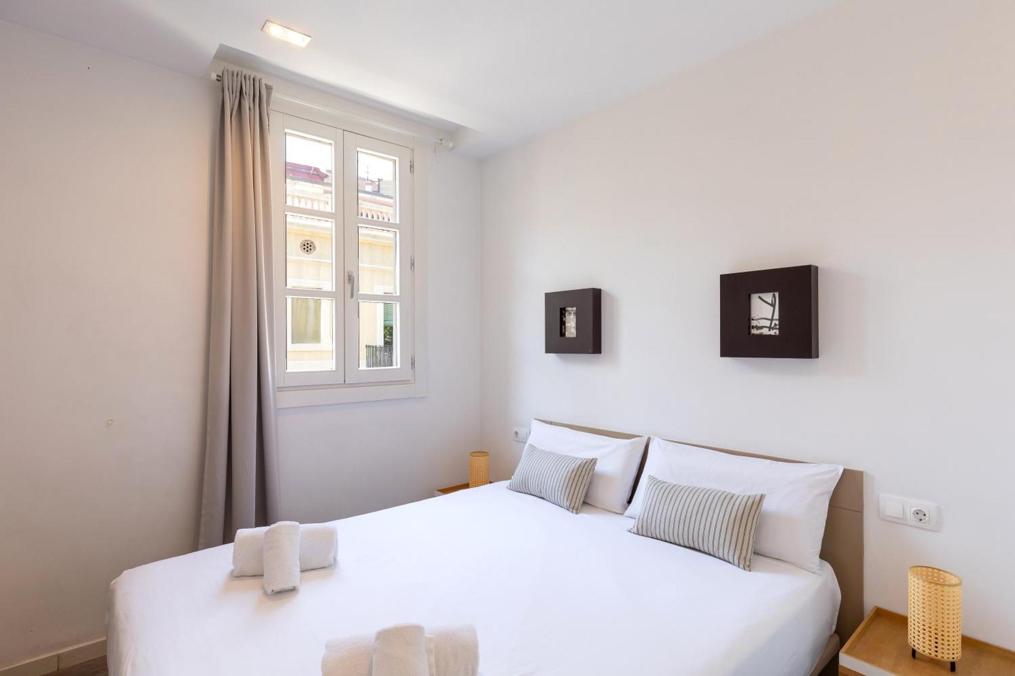 Deco Apartments Barcelona-Sants Ngoại thất bức ảnh